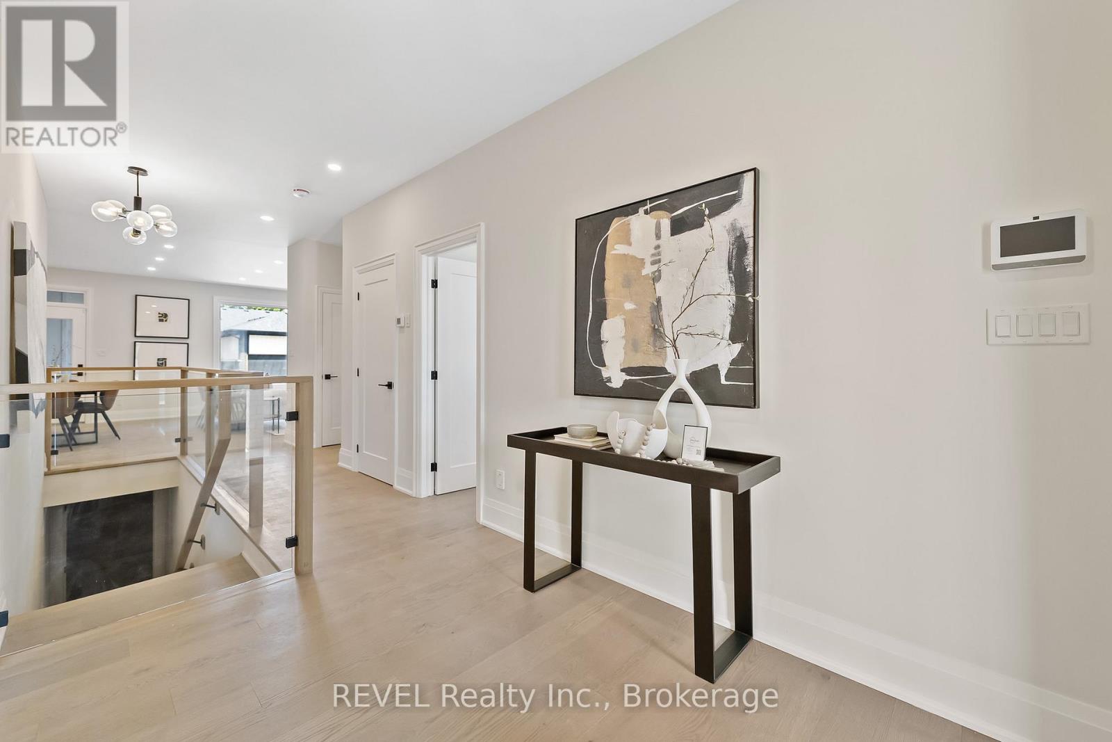 8 Accursi Crescent, Pelham, Ontario  L0S 1E2 - Photo 7 - X13009110