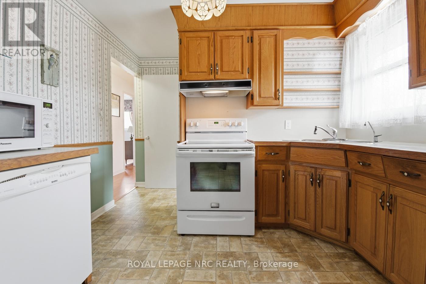 50 Leaside Drive, St. Catharines, Ontario  L2M 4G5 - Photo 21 - X13009130