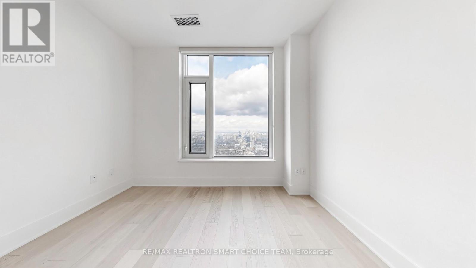 5903 - 11 Yorkville Avenue, Toronto, Ontario  M4W 0B7 - Photo 22 - C13004202