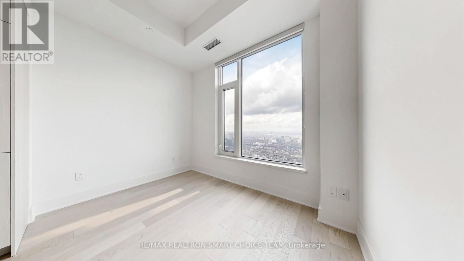 5903 - 11 Yorkville Avenue, Toronto, Ontario  M4W 0B7 - Photo 21 - C13004202