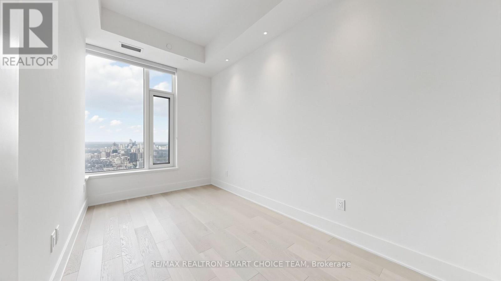 5903 - 11 Yorkville Avenue, Toronto, Ontario  M4W 0B7 - Photo 25 - C13004202