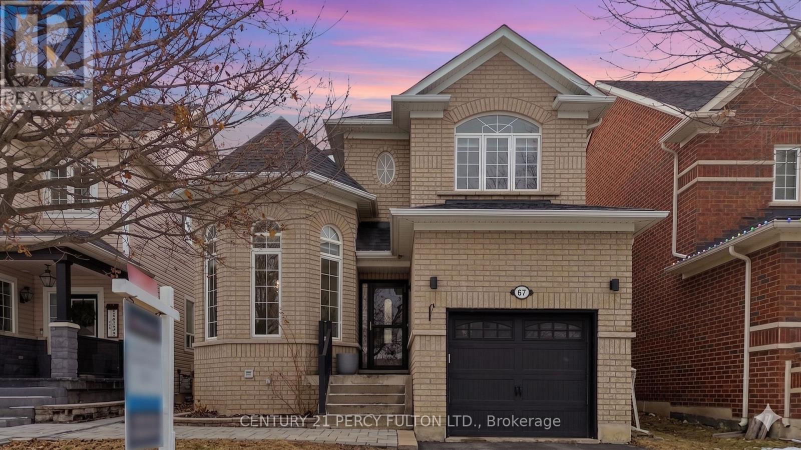 67 KENILWORTH CRESCENT, Whitby, Ontario