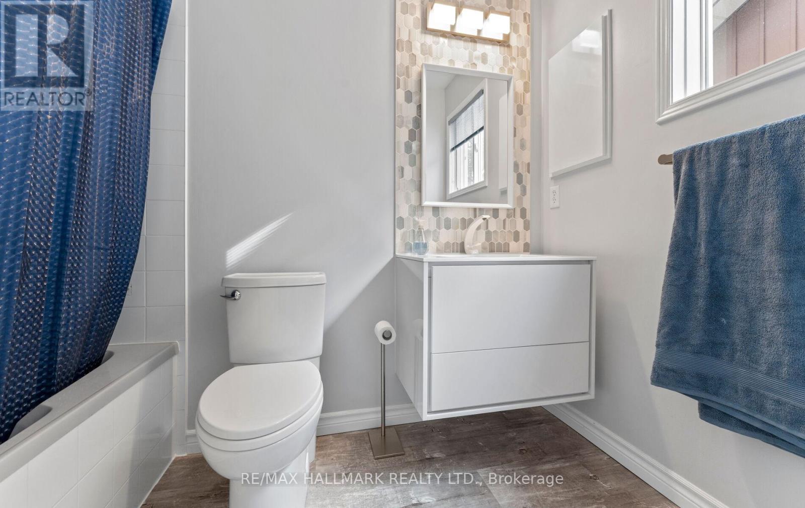 2004 Blairwood Court, Pickering, Ontario L1X 2S3 - Photo 32 - E13007108