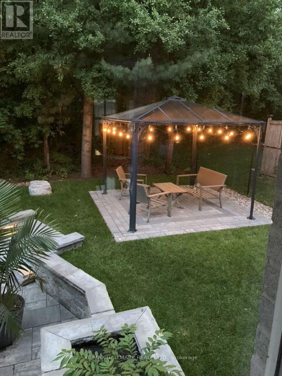 2004 Blairwood Court, Pickering, Ontario L1X 2S3 - Photo 42 - E13007108