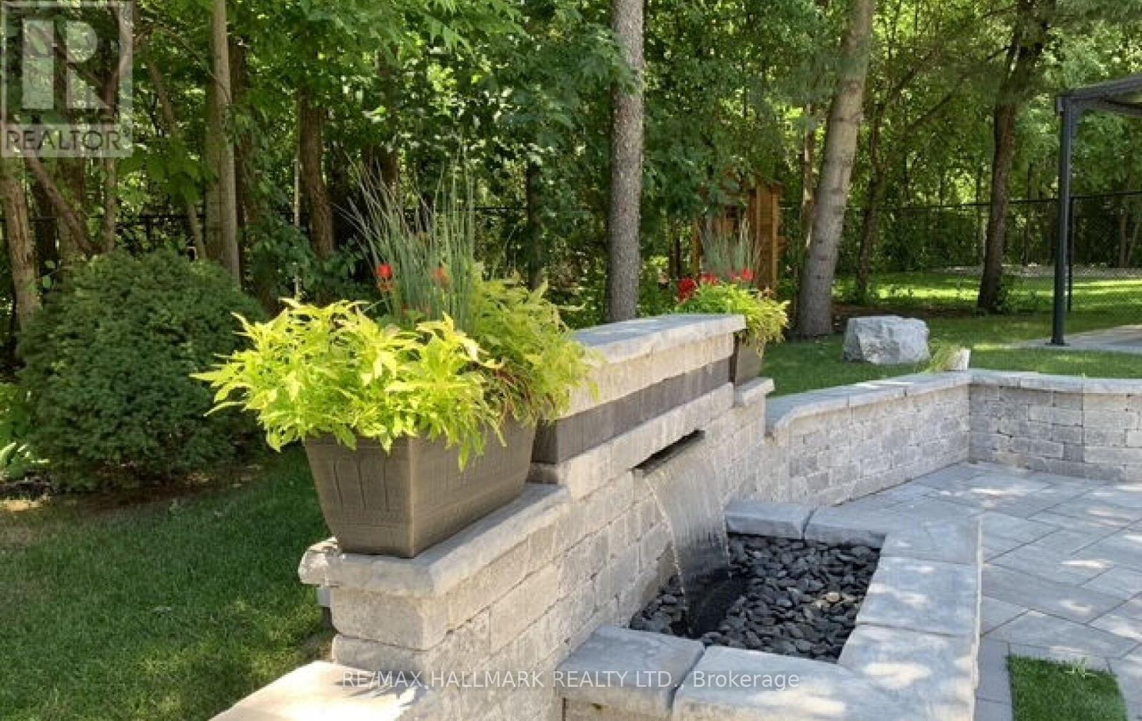 2004 Blairwood Court, Pickering, Ontario L1X 2S3 - Photo 38 - E13007108