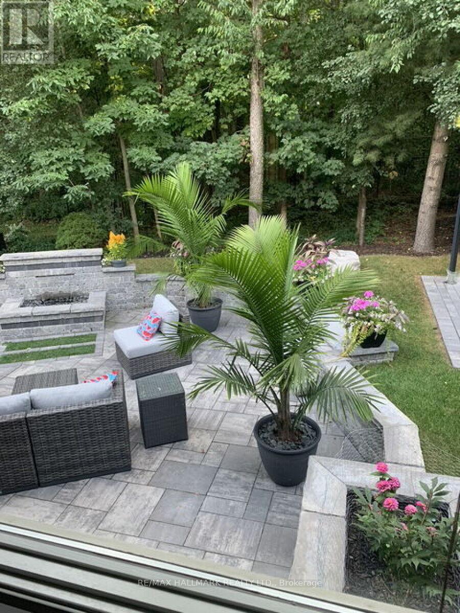 2004 Blairwood Court, Pickering, Ontario L1X 2S3 - Photo 43 - E13007108