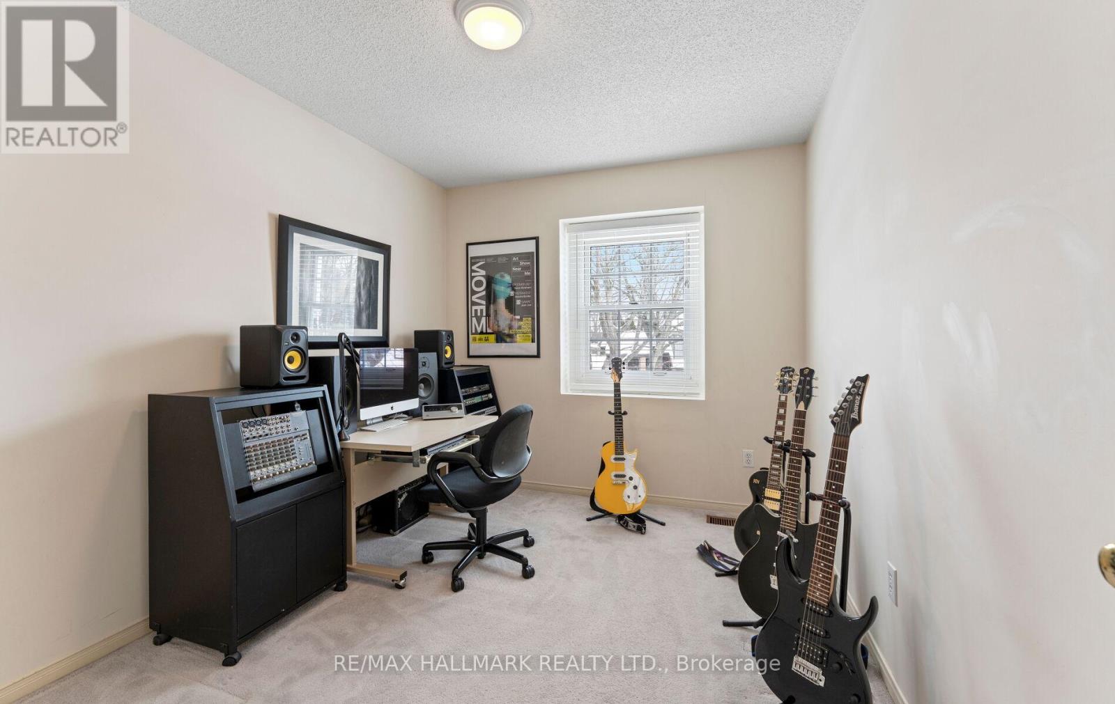 2004 Blairwood Court, Pickering, Ontario L1X 2S3 - Photo 35 - E13007108