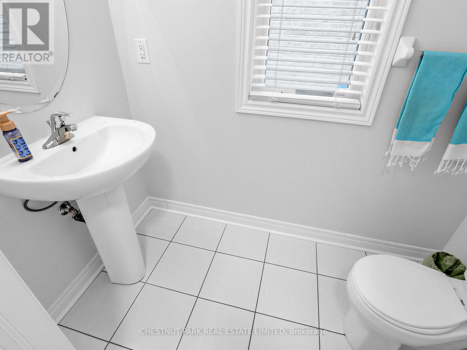 11 Constable Street, Aurora, Ontario  L4G 1B7 - Photo 12 - N13008990