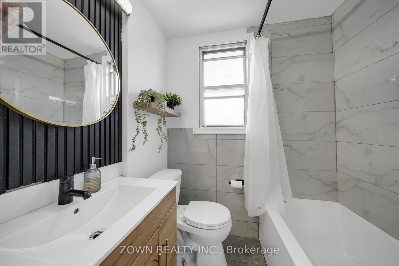 8312 Kipling Avenue, Vaughan, Ontario  L4L 2A8 - Photo 21 - N13009042