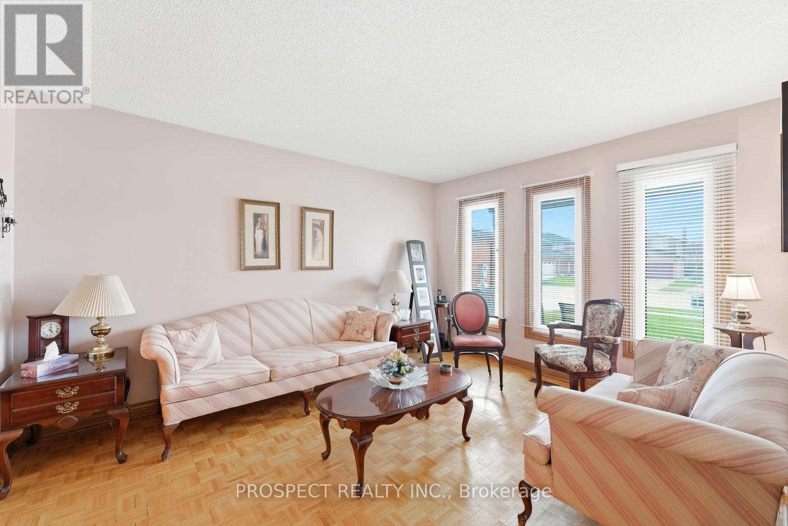 8435 Martin Grove Road, Vaughan, Ontario  L4L 6G4 - Photo 10 - N13009144