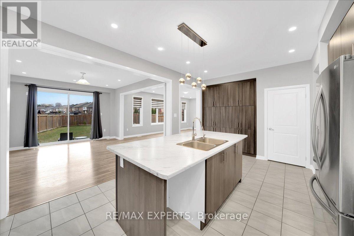 142 Martin Trail, New Tecumseth (Tottenham), Ontario  L0G 1W0 - Photo 16 - N13009148