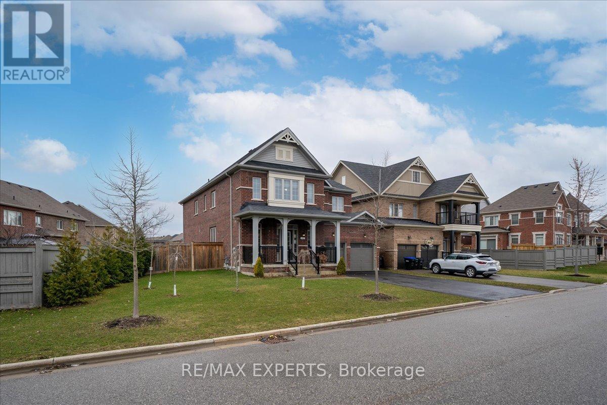 142 Martin Trail, New Tecumseth (Tottenham), Ontario  L0G 1W0 - Photo 2 - N13009148