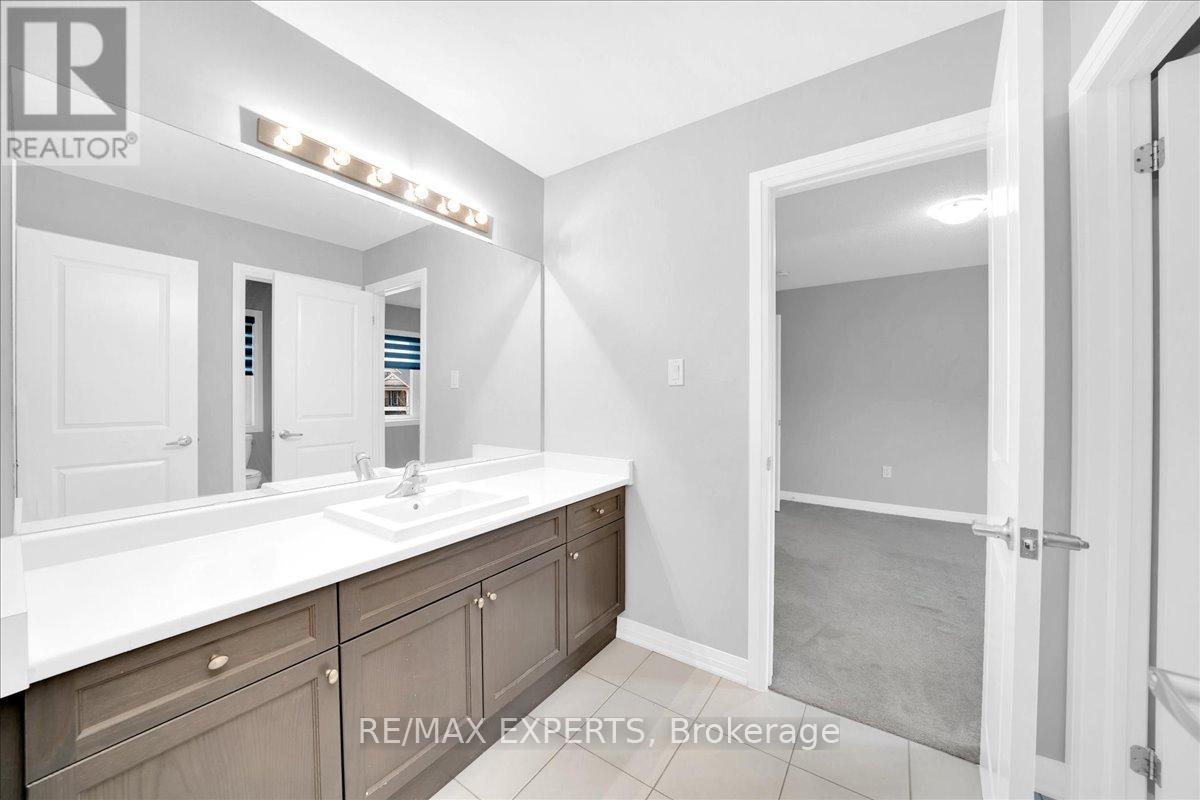 142 Martin Trail, New Tecumseth (Tottenham), Ontario  L0G 1W0 - Photo 34 - N13009148