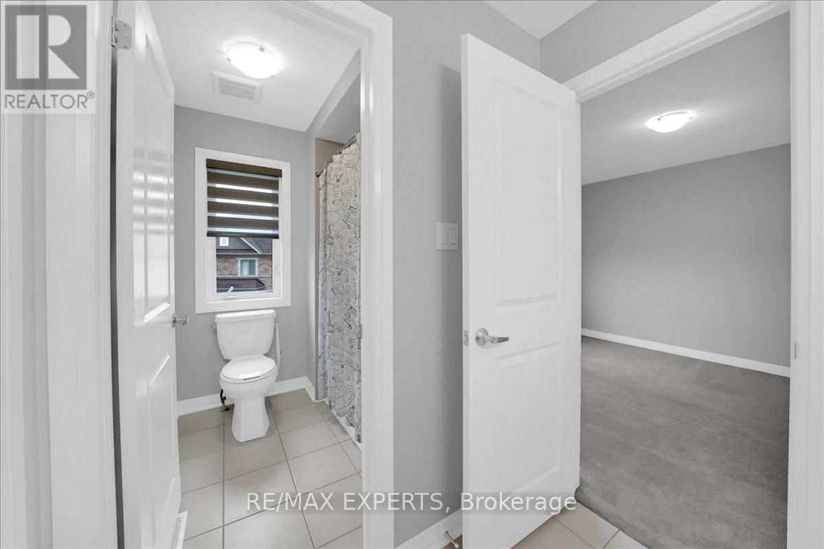 142 Martin Trail, New Tecumseth (Tottenham), Ontario  L0G 1W0 - Photo 35 - N13009148