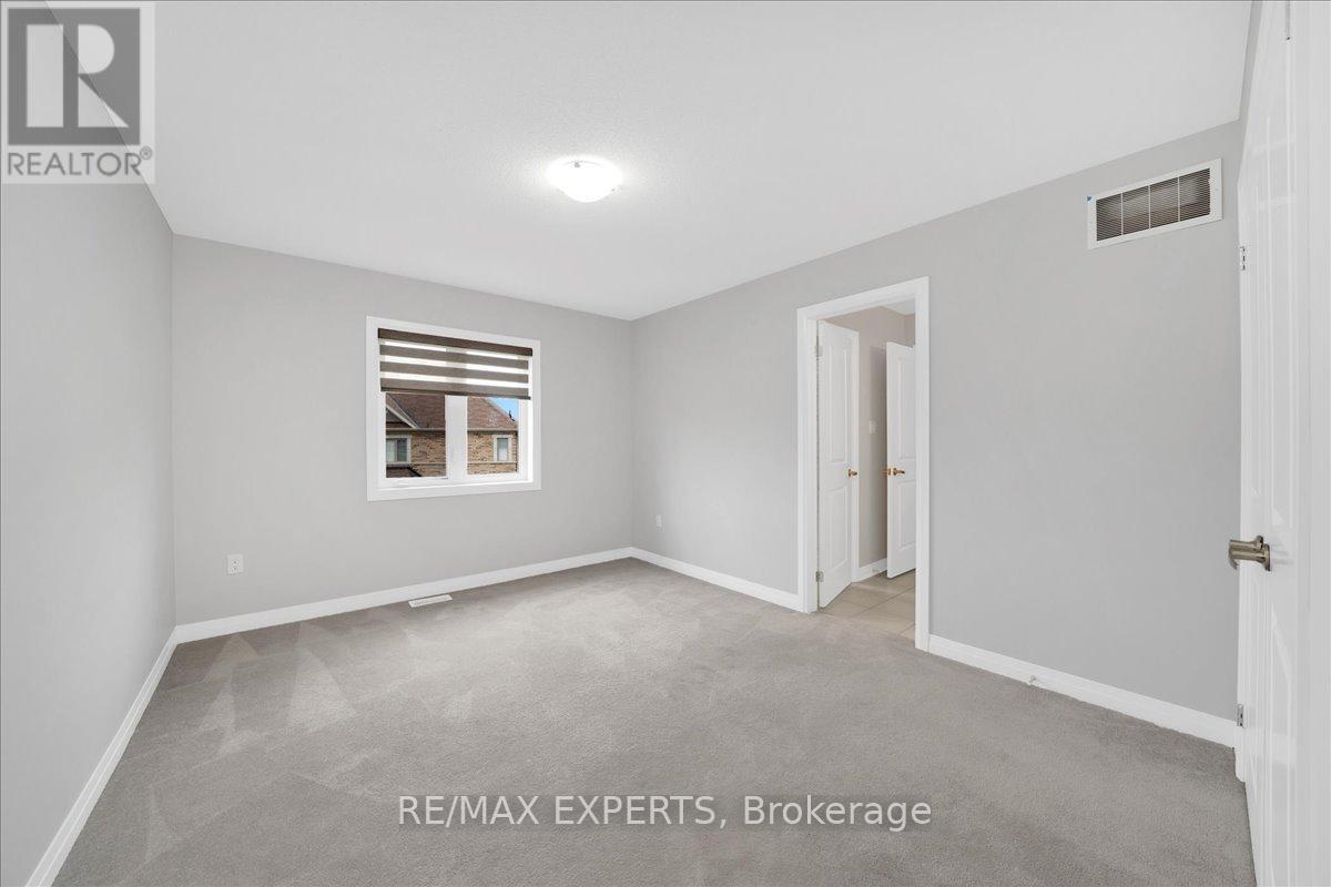 142 Martin Trail, New Tecumseth (Tottenham), Ontario  L0G 1W0 - Photo 38 - N13009148