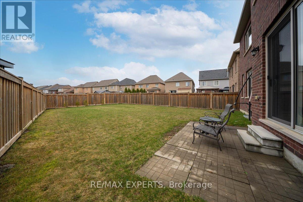142 Martin Trail, New Tecumseth (Tottenham), Ontario  L0G 1W0 - Photo 40 - N13009148