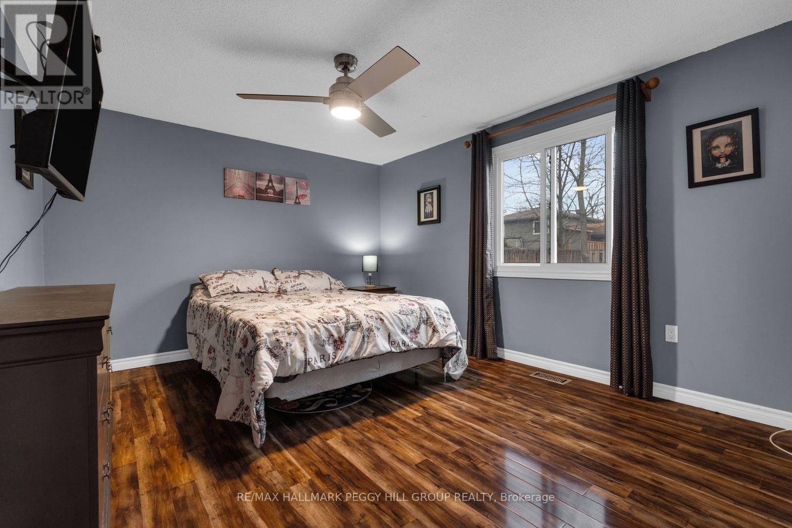 13 Coles Street, Barrie (Sunnidale), Ontario  L4N 5W8 - Photo 10 - S13008954