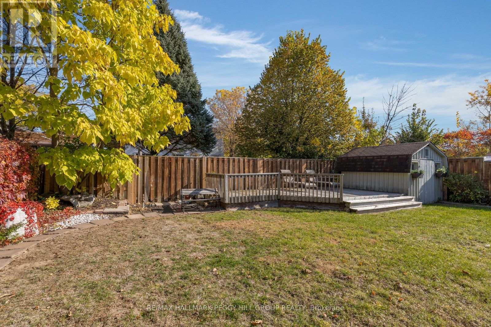 13 Coles Street, Barrie (Sunnidale), Ontario  L4N 5W8 - Photo 17 - S13008954