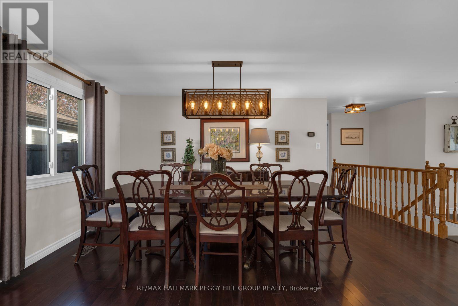 13 Coles Street, Barrie (Sunnidale), Ontario  L4N 5W8 - Photo 6 - S13008954