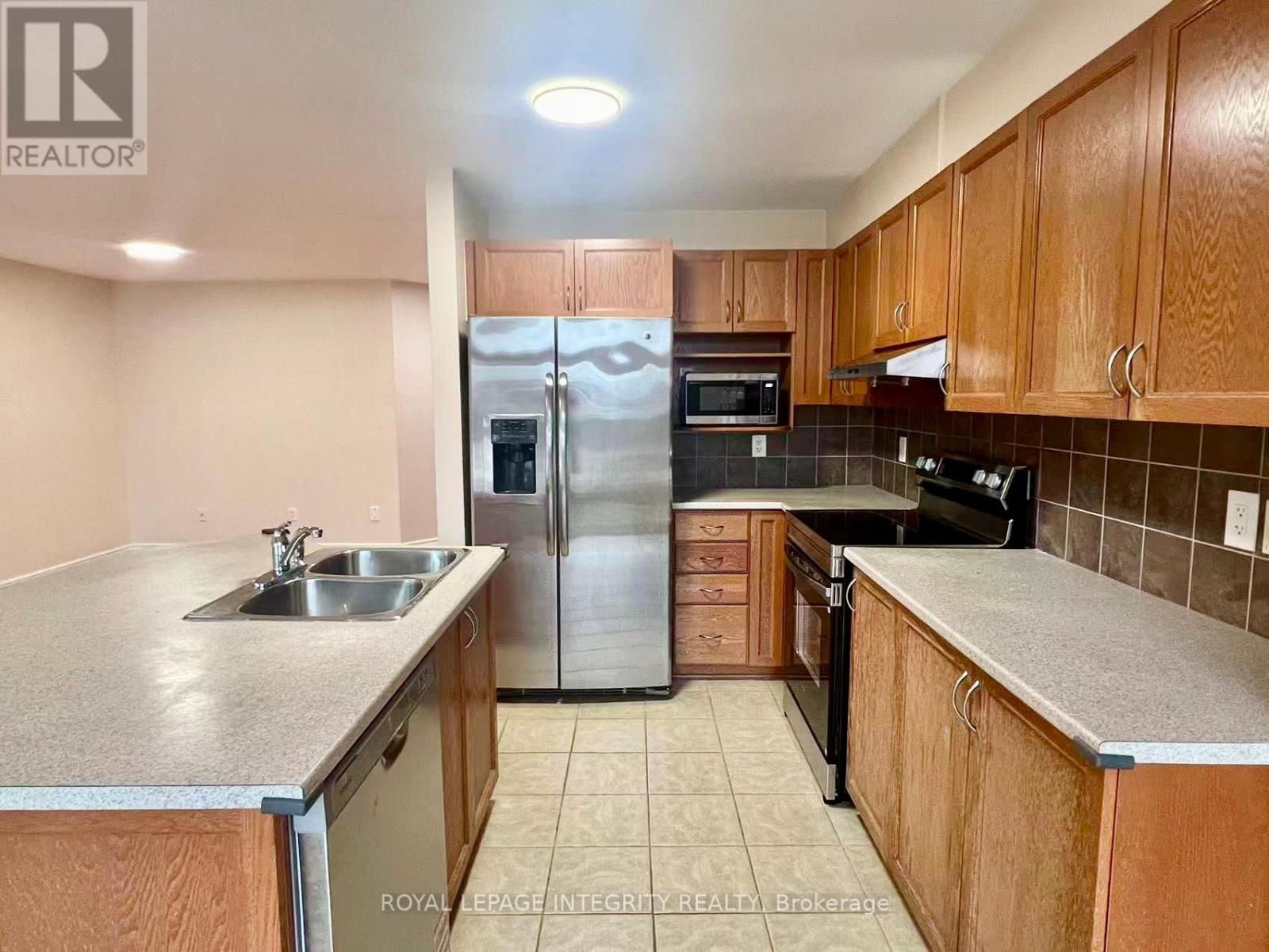 102 Brady Avenue, Ottawa, Ontario  K2K 0B1 - Photo 12 - X13005574