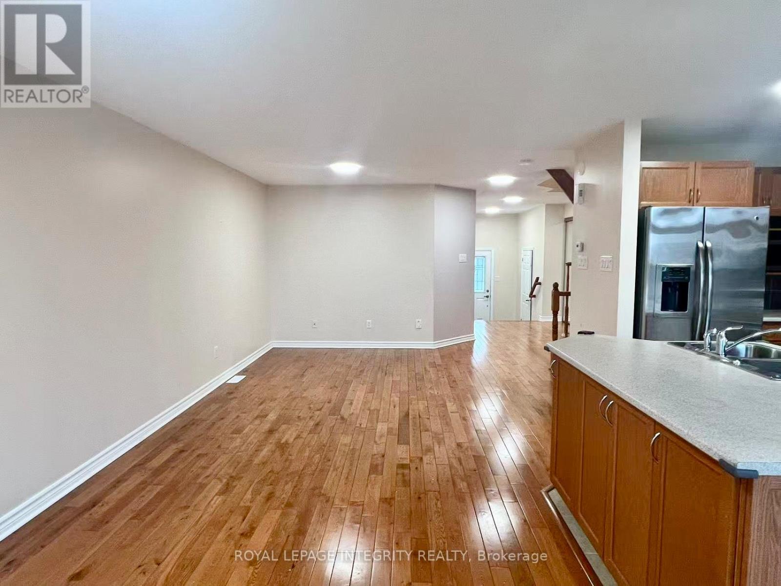 102 Brady Avenue, Ottawa, Ontario  K2K 0B1 - Photo 13 - X13005574