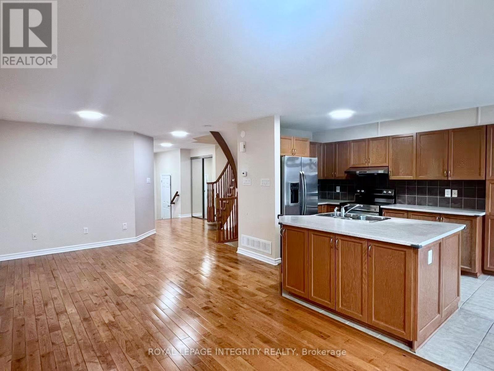 102 Brady Avenue, Ottawa, Ontario  K2K 0B1 - Photo 14 - X13005574