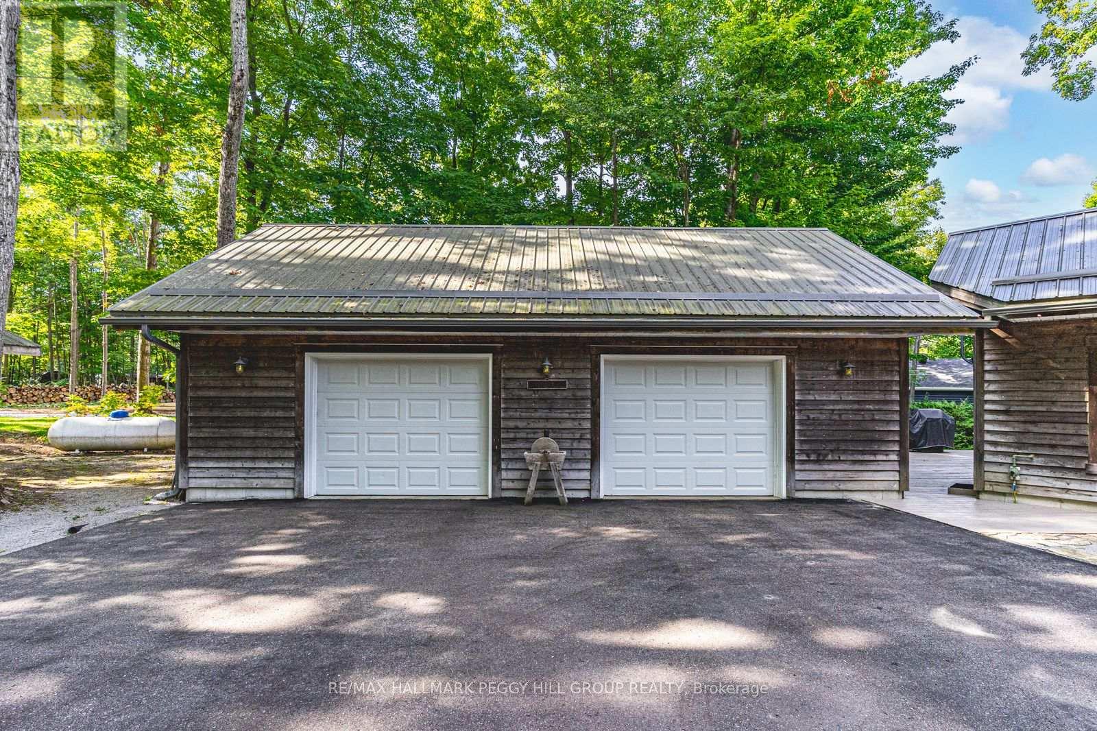 284 Lake Dalrymple Road, Kawartha Lakes, Ontario  L0K 1W0 - Photo 18 - X12695826