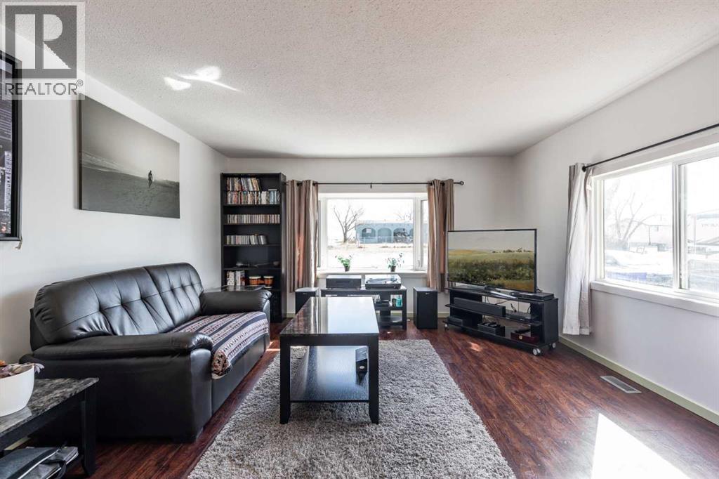 425 6 Street, Suffield, Alberta  T0J 2N0 - Photo 15 - A2298764