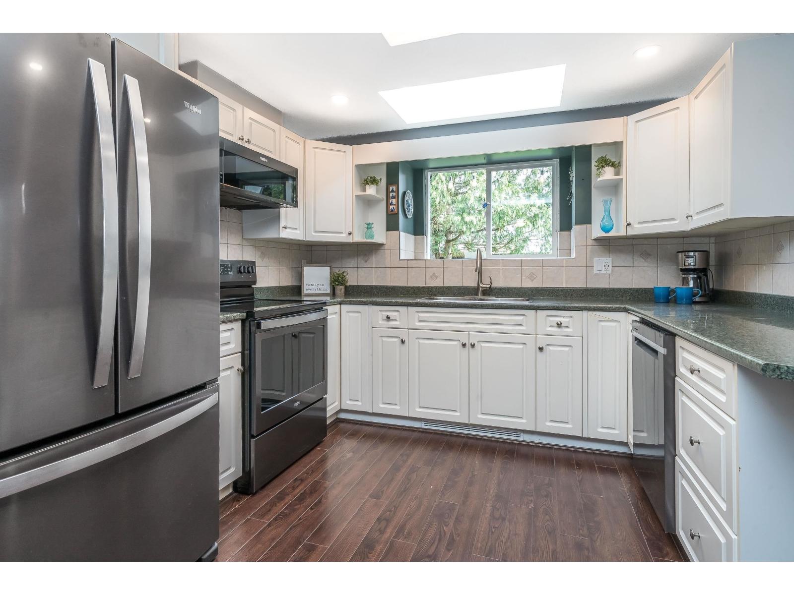 5054 207 Street, Langley, British Columbia  V3A 7T8 - Photo 8 - R3097295