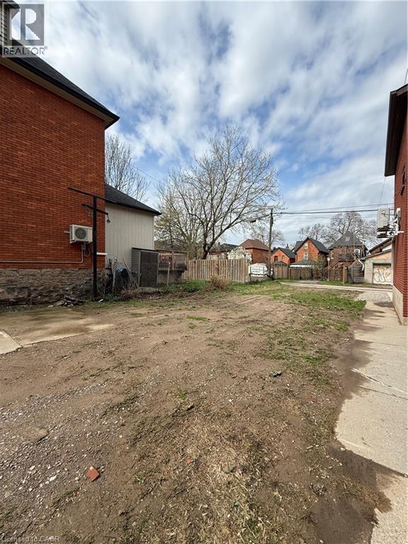 80 Ontario Avenue, Hamilton, Ontario  L8N 2X2 - Photo 6 - 40821398