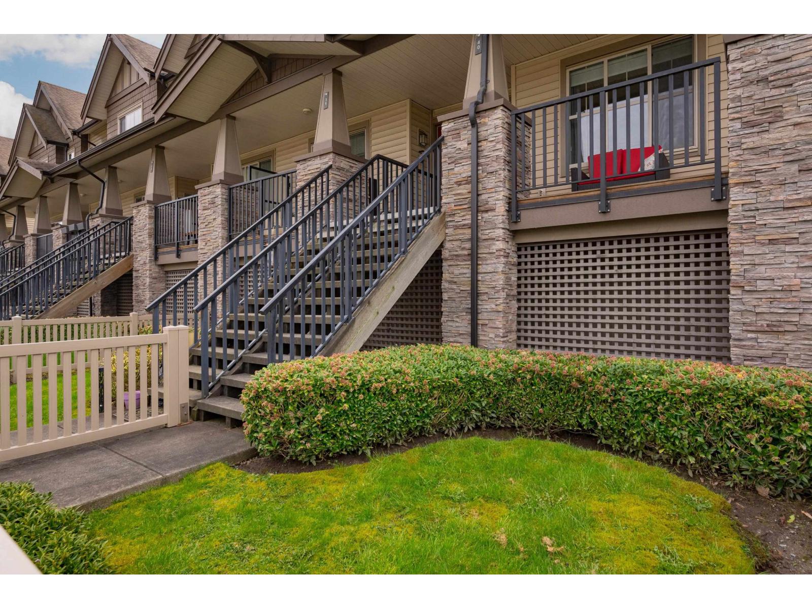 40 9525 204 Street, Langley, British Columbia  V1M 0B9 - Photo 3 - R3112395