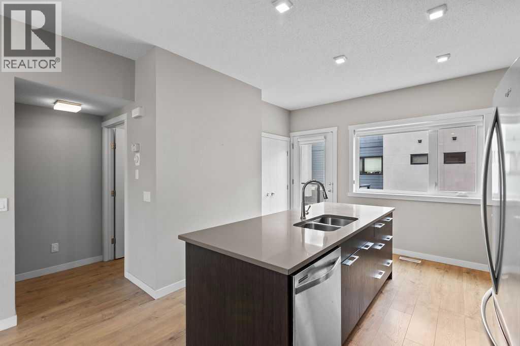 603, 218 Sherwood Square NW, Calgary, Alberta  T3R 0Y2 - Photo 9 - A2294322