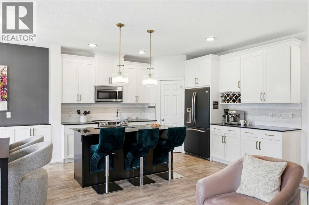 62 Walden Court Se, Calgary, Alberta  T2X 0N8 - Photo 5 - A2296417