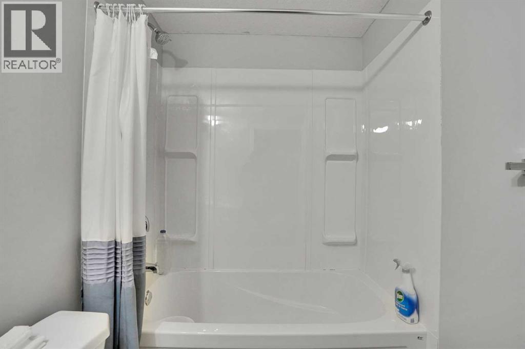 148 Savanna Close Ne, Calgary, Alberta  T3J 0X8 - Photo 17 - A2299123