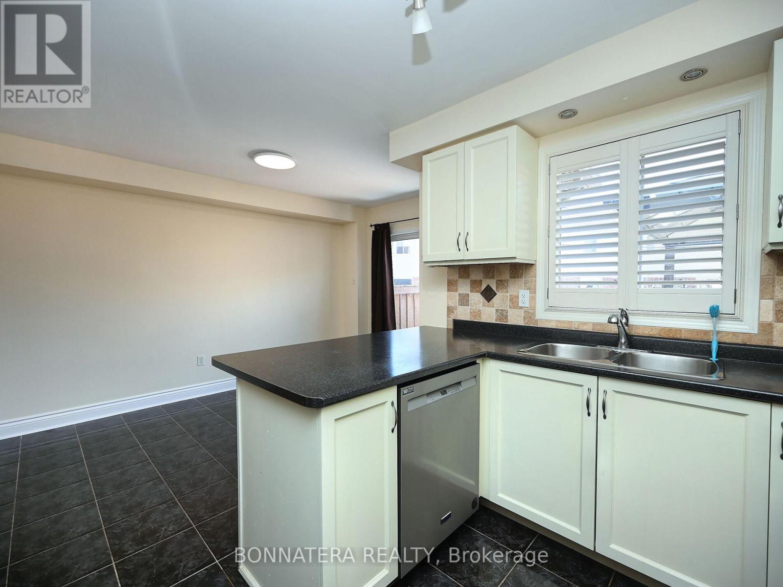 409 Hobbs Crescent, Milton, Ontario  L9T 0J2 - Photo 13 - W13008942