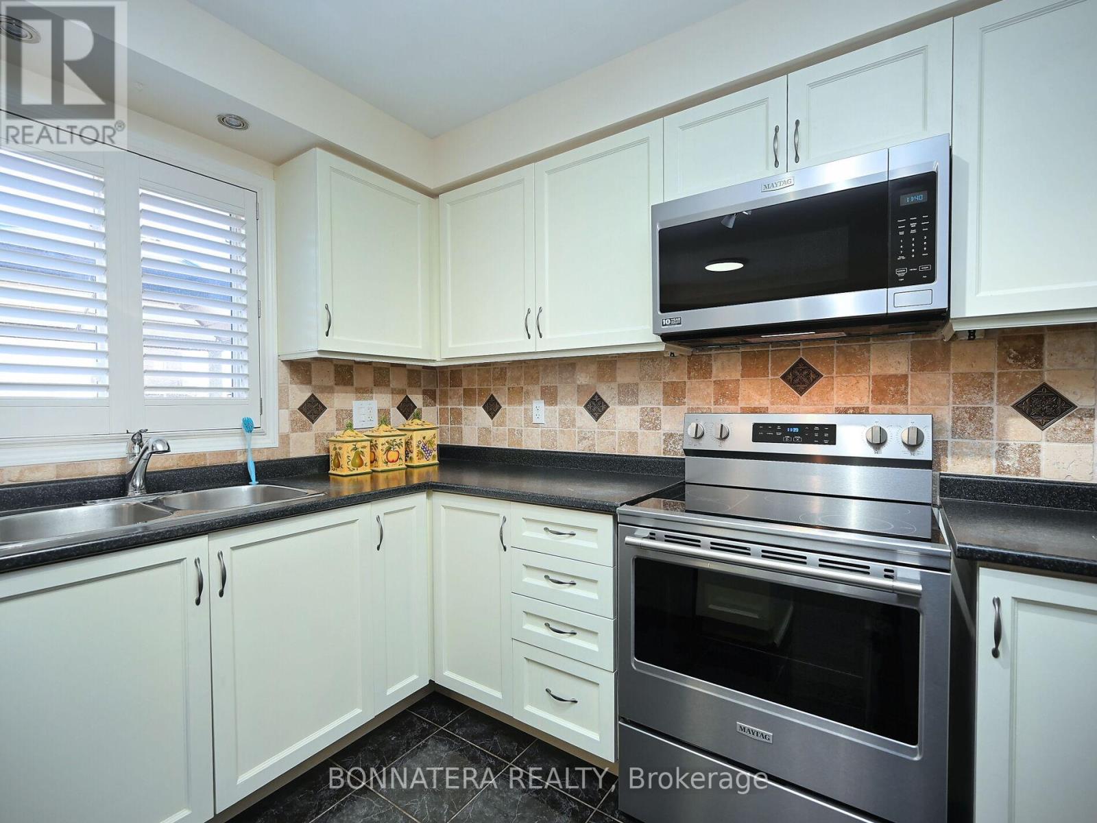 409 Hobbs Crescent, Milton, Ontario  L9T 0J2 - Photo 14 - W13008942