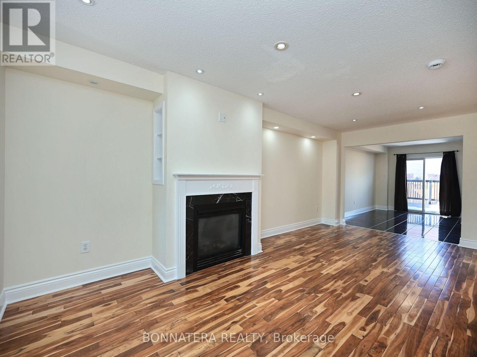 409 Hobbs Crescent, Milton, Ontario  L9T 0J2 - Photo 5 - W13008942