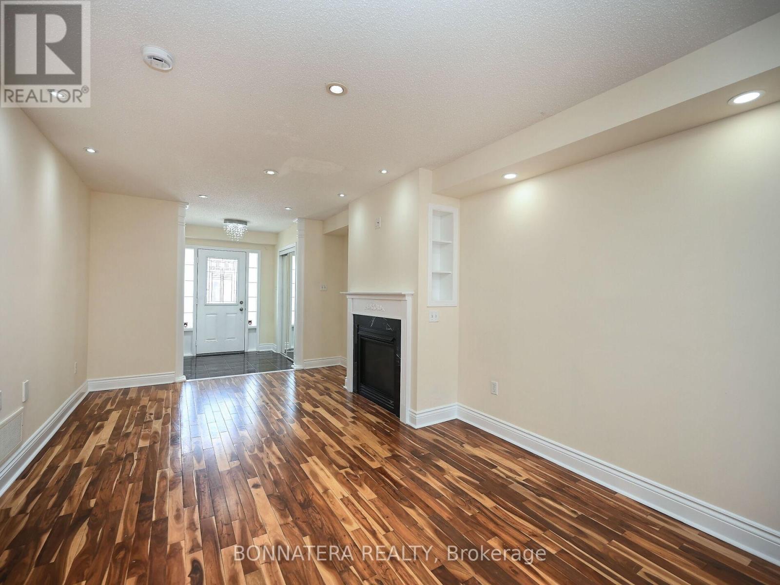 409 Hobbs Crescent, Milton, Ontario  L9T 0J2 - Photo 6 - W13008942