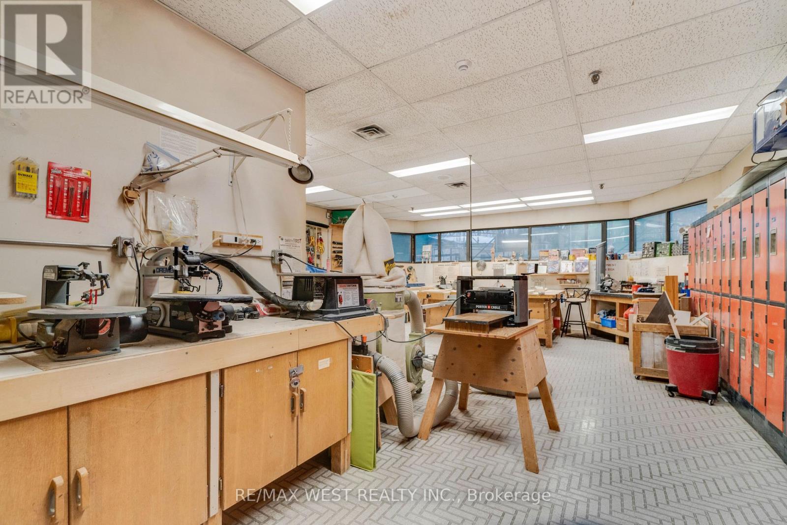 2302 - 1300 Bloor Street, Mississauga, Ontario  L4Y 3Z2 - Photo 17 - W13008962