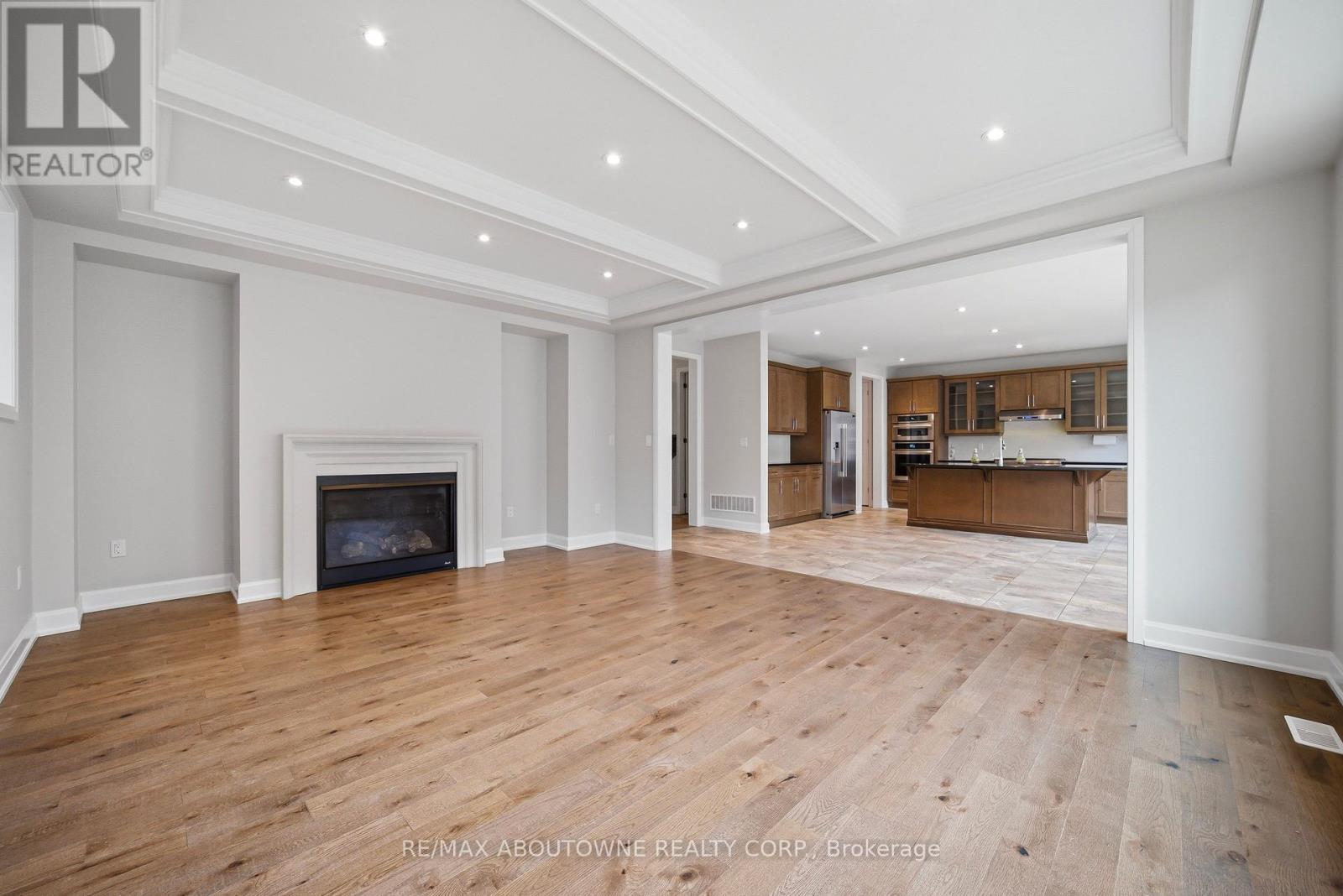 224 Cherryhurst Road, Oakville, Ontario  L6M 0Z7 - Photo 19 - W13009002