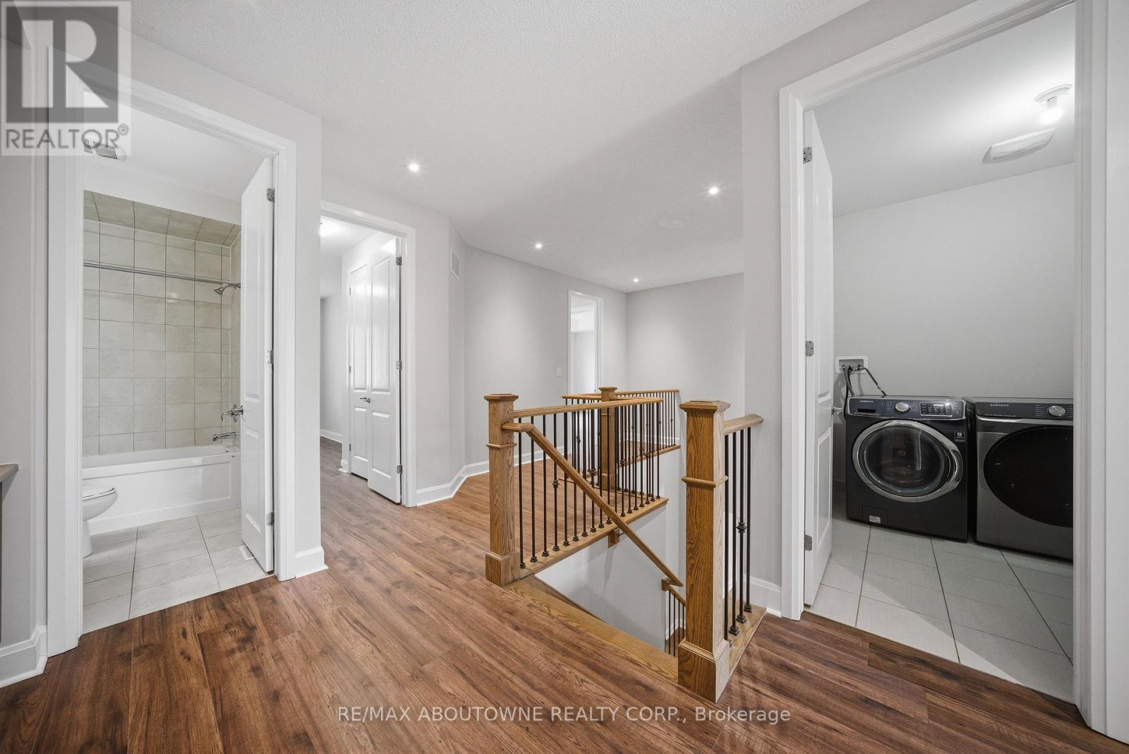 224 Cherryhurst Road, Oakville, Ontario  L6M 0Z7 - Photo 21 - W13009002