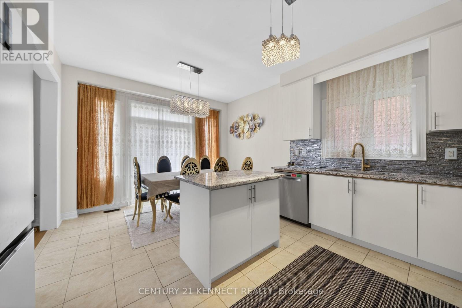 3254 Edwyna Drive, Mississauga, Ontario  L5M 0V2 - Photo 13 - W13009004