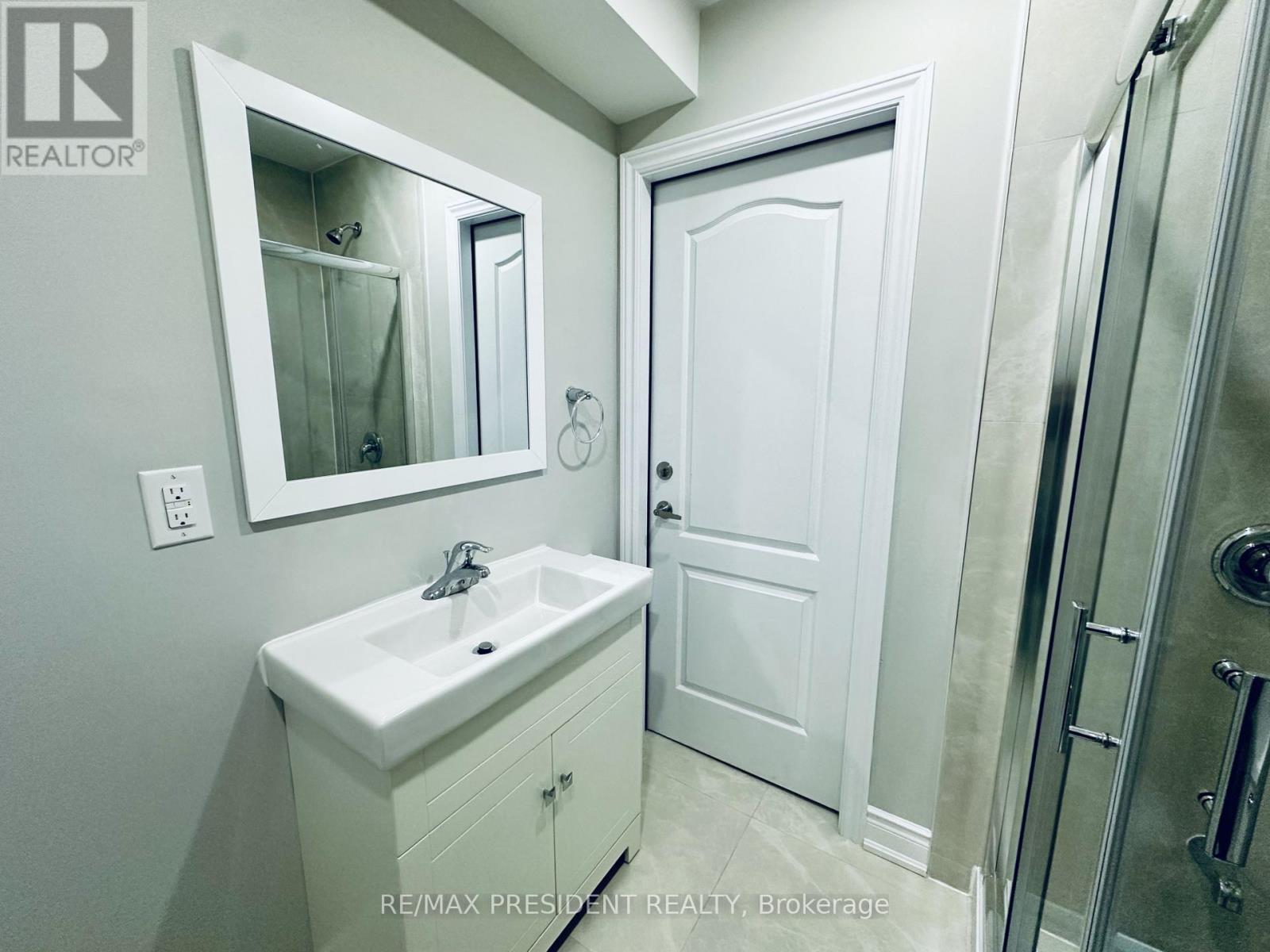 32 Cloudburst Road, Brampton, Ontario  L7A 4A8 - Photo 5 - W13009044