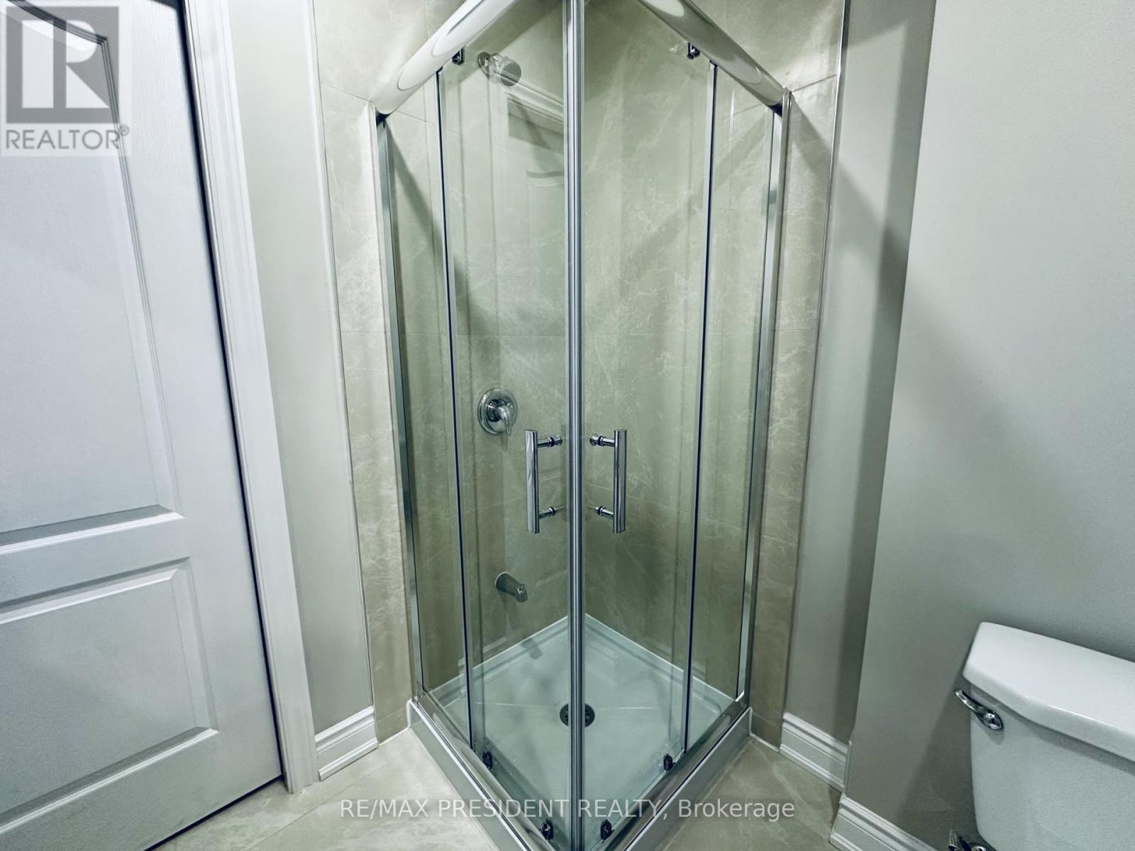 32 Cloudburst Road, Brampton, Ontario  L7A 4A8 - Photo 7 - W13009044