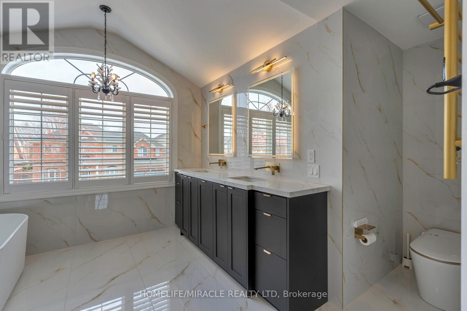 2299 Glazebrook Circle, Oakville, Ontario  L6M 5B5 - Photo 31 - W13009072