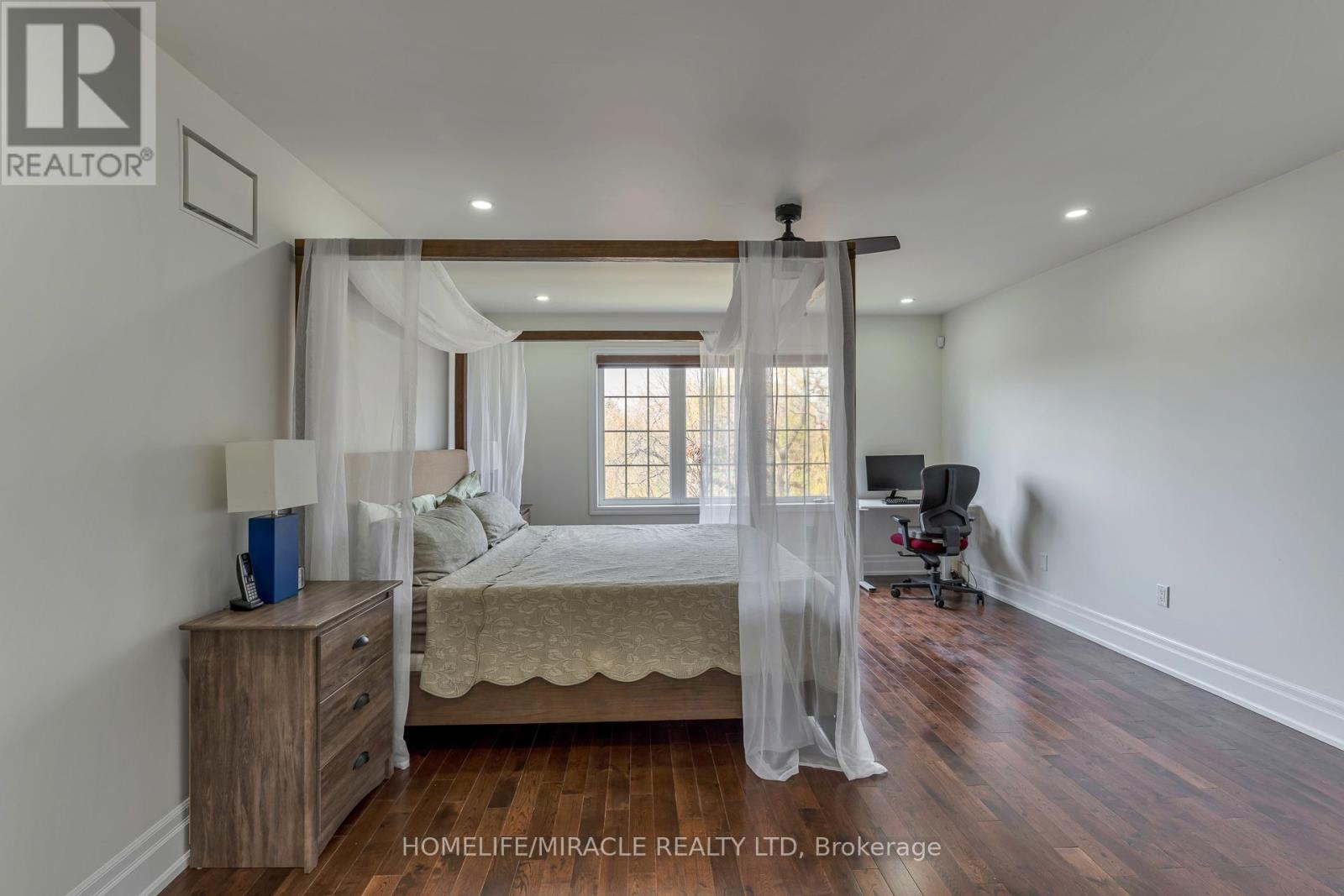 2299 Glazebrook Circle, Oakville, Ontario  L6M 5B5 - Photo 34 - W13009072