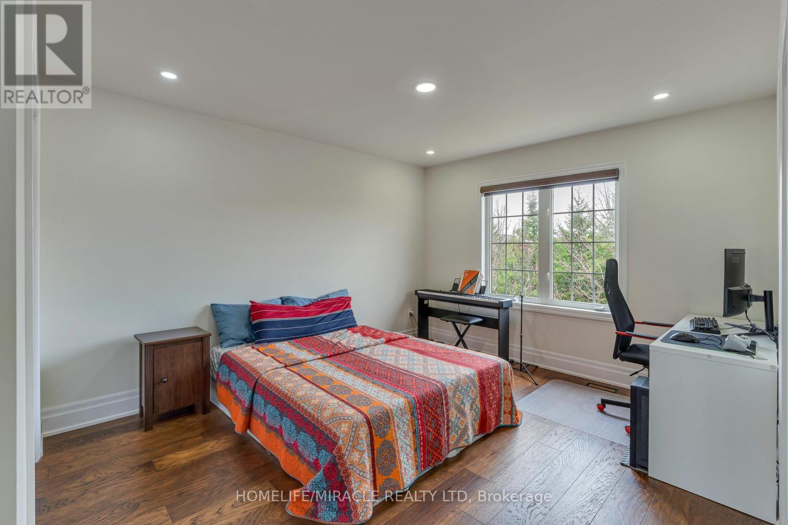 2299 Glazebrook Circle, Oakville, Ontario  L6M 5B5 - Photo 40 - W13009072