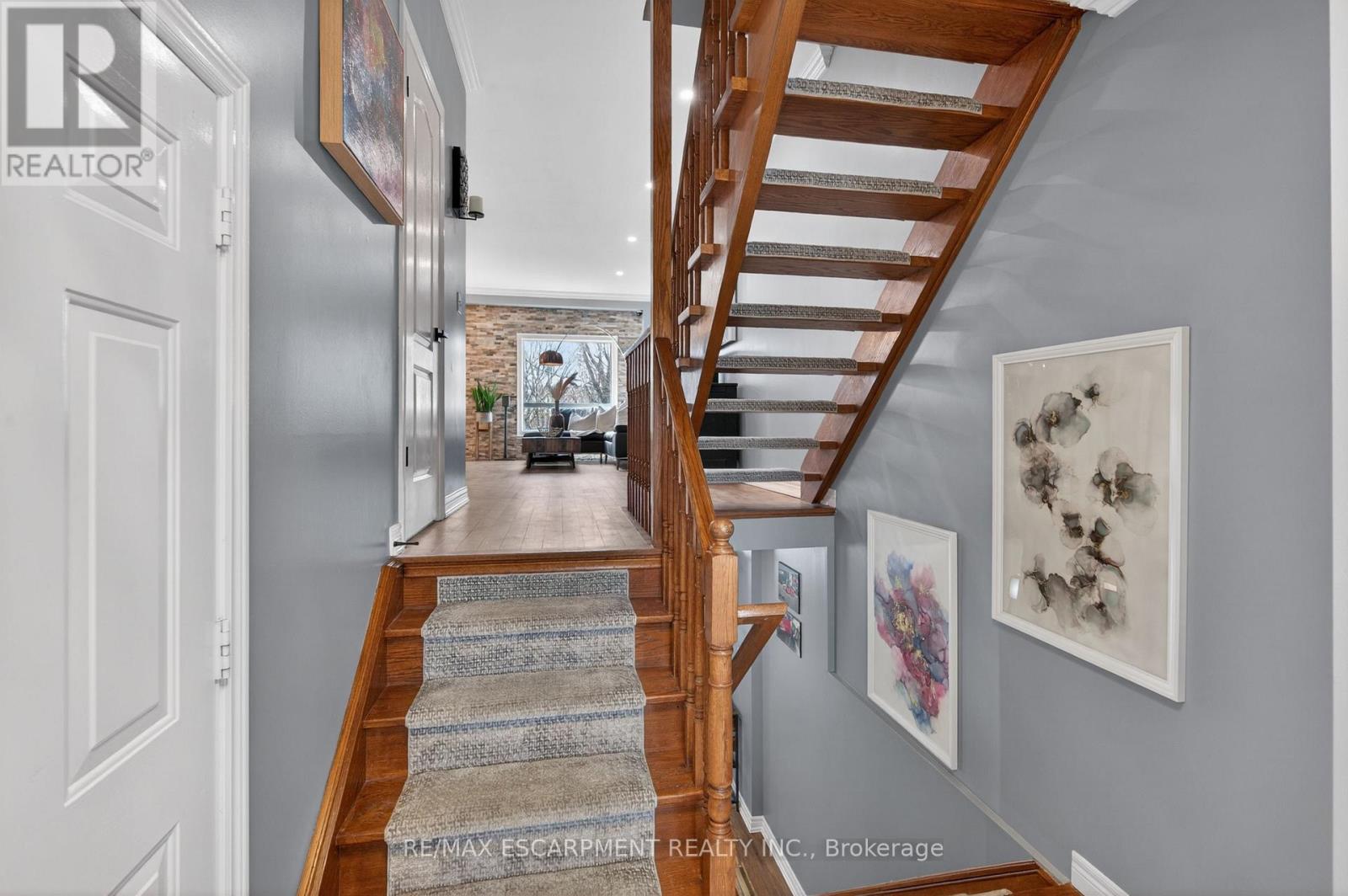 4138 Medland Drive, Burlington, Ontario  L7M 4Z8 - Photo 6 - W13009084