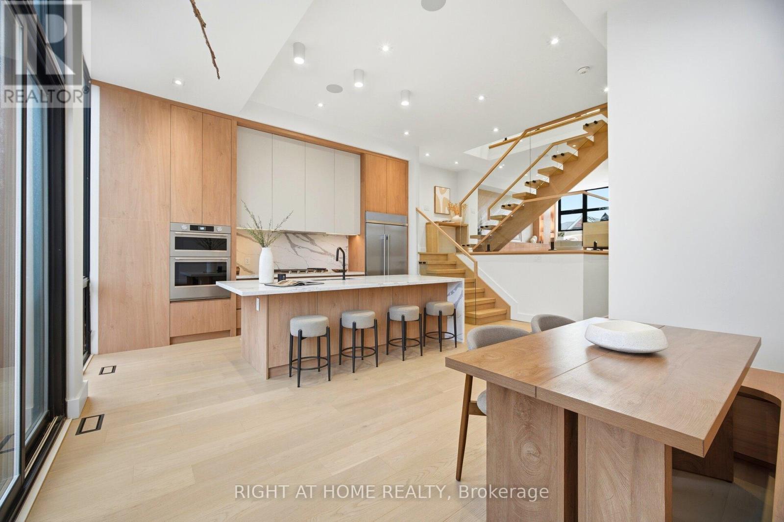 287 Valermo Drive, Toronto, Ontario  M8W 2L2 - Photo 13 - W13009096