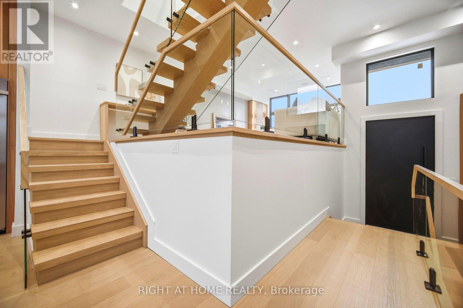 287 Valermo Drive, Toronto, Ontario  M8W 2L2 - Photo 17 - W13009096